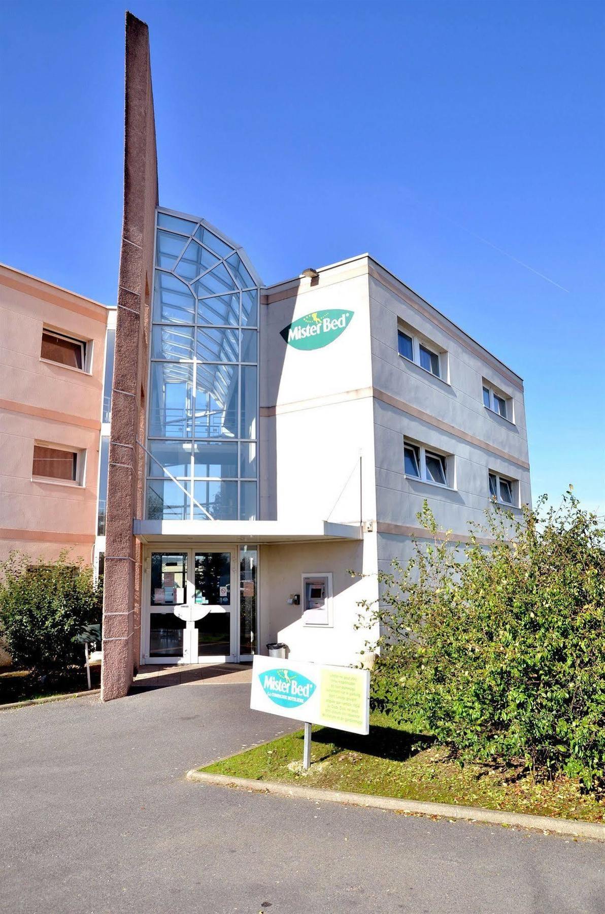 Hotel Mister Bed Chambray Les Tours Exteriér fotografie