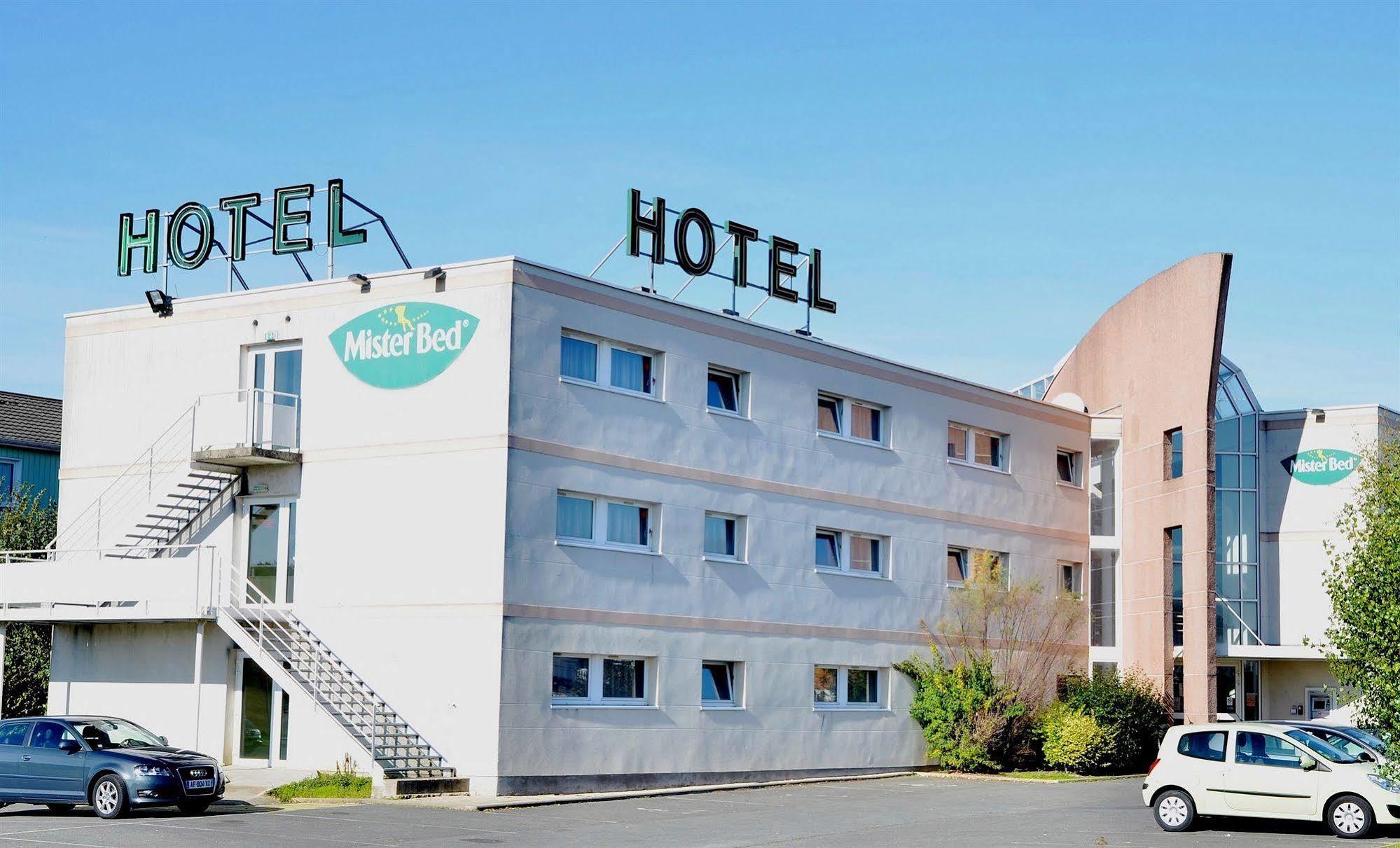 Hotel Mister Bed Chambray Les Tours Exteriér fotografie