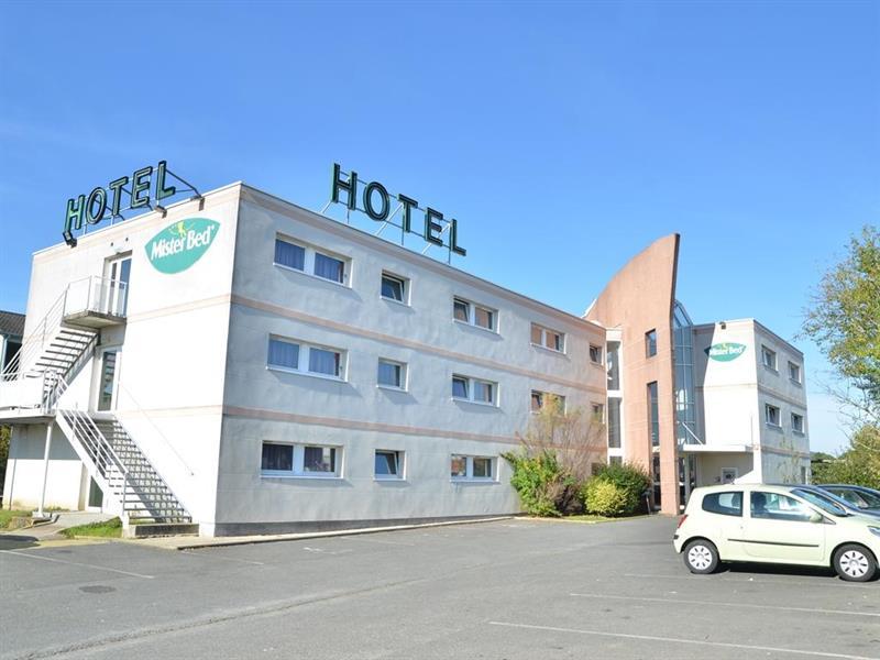Hotel Mister Bed Chambray Les Tours Exteriér fotografie